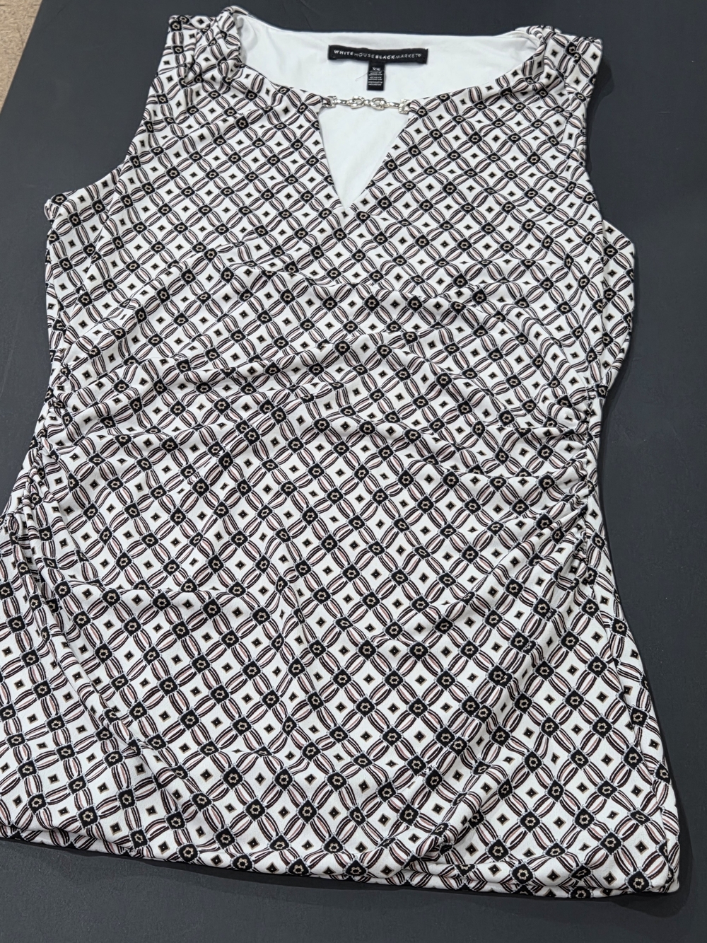 White House Black Market Black & White Geometric Chain-Trim Sleeveless Top